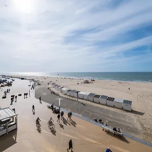 https://ostend-luxury-seasight-apartment-ostend-8400.ostend-hotel.net