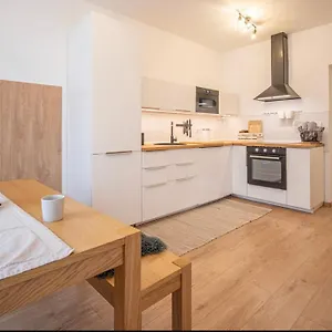 https://tara-apatrment.marianskelaznehotels.net